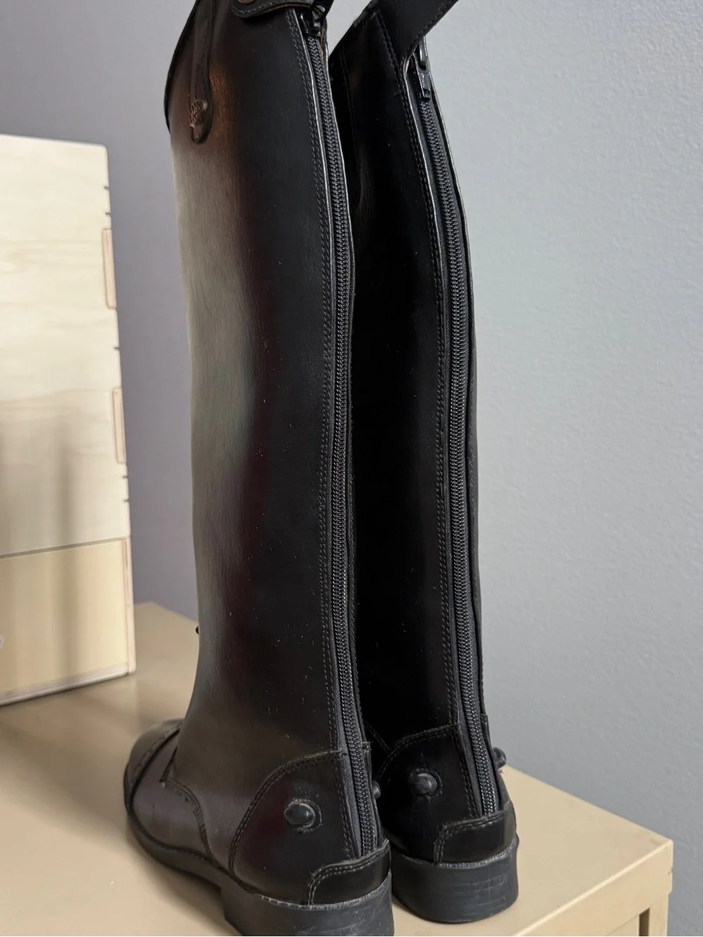 Equistar all weather synthetic field boot Tall Riding Boots Lace-Up 5.5 slim